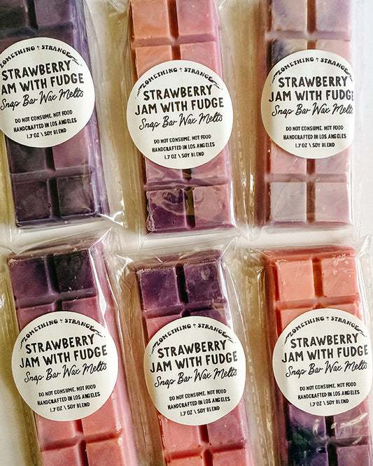 Strawberry Jam with Fudge Snap Bar Wax Melt